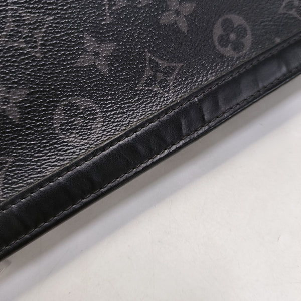 Pochette Voyag MM Monogram Coated Canvas Black