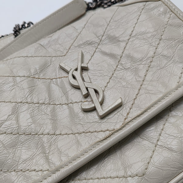 NIKI Small Chevron Calfskin White