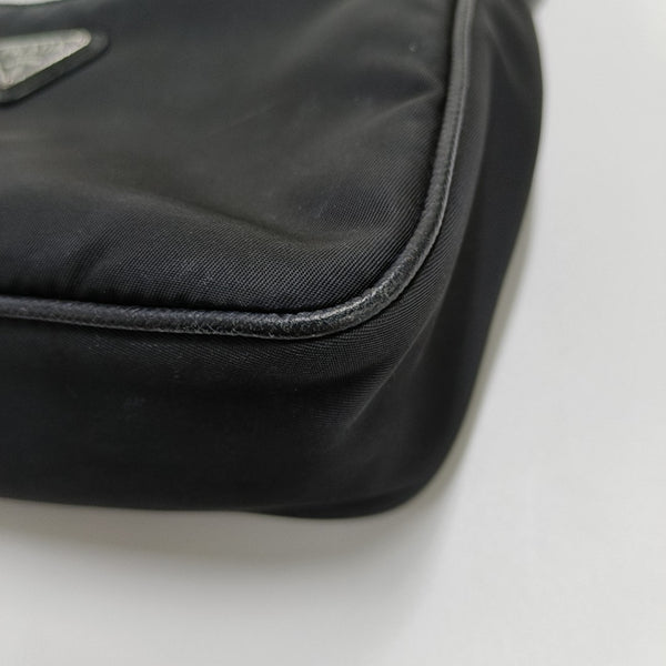Re-Edition2005 Nylon Black