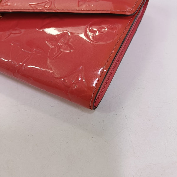 JEANNE Monogram Patent Leather Pink Wallet