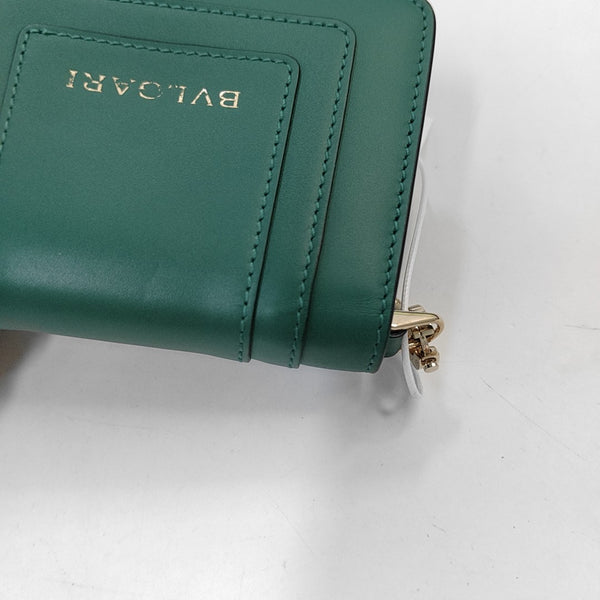 SERPENTI FOREVER Quilted Calfskin Green