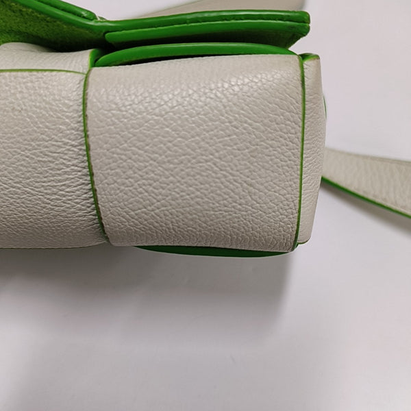 Cassette Mini Calfskin White