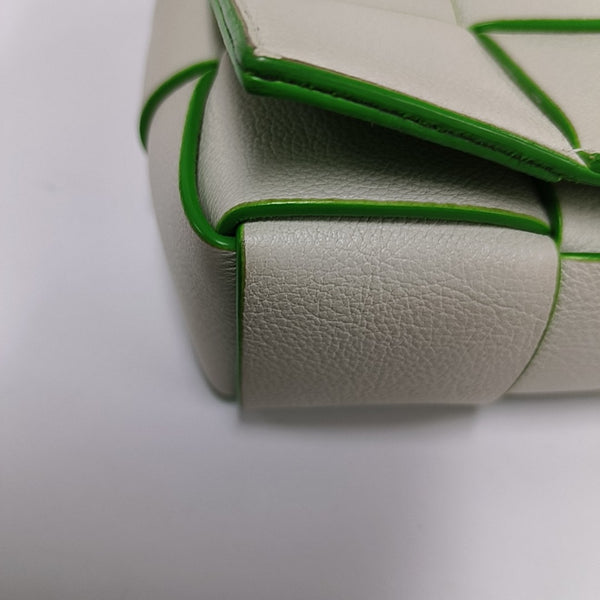 Cassette Mini Calfskin White