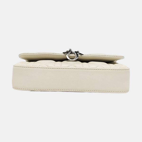Authenticated pre-owned Lady Dior Lambskin White - Shoulder Bag at Looply