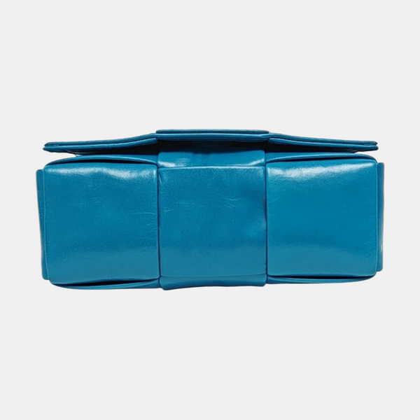 Authenticated pre-owned Cassette Small Calfskin Blue - Shoulder Bag at Looply