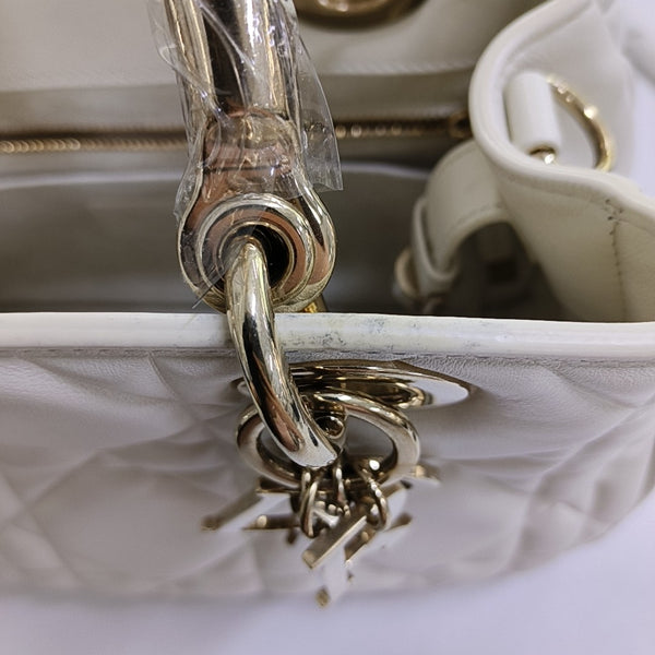 Lady 95.22 Small Cannage Calfskin White
