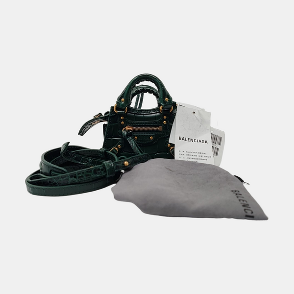 Authenticated pre-owned Neo Classic Nano Calfskin Green - Shoulder Bag at Looply