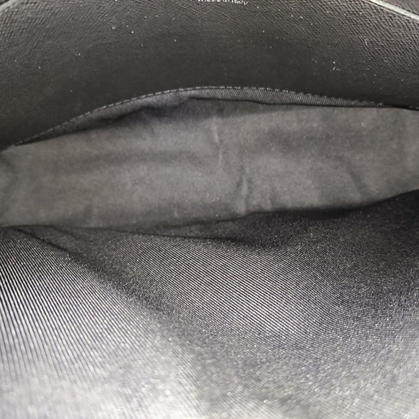 Pochette Voyag MM Damier Graphite Coated Canvas Gray