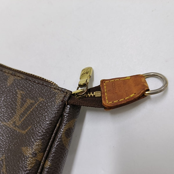 ACCESSOIRES Monogram Coated Canvas Brown