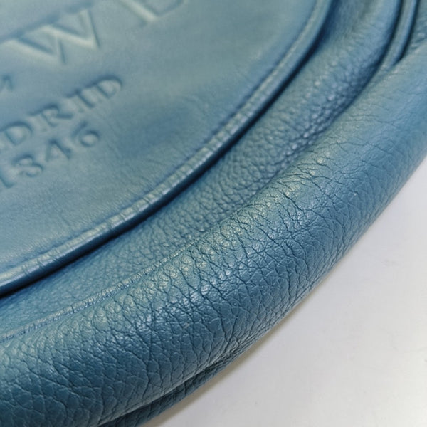 Heritage Medium Calfskin Blue