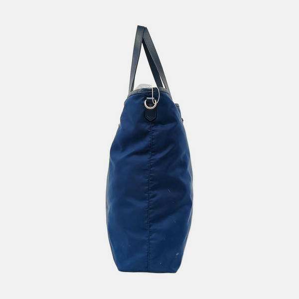 Authenticated pre-owned Nylon Crossbody Bag Nylon Blue - Handbags at Looply