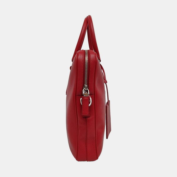 Authenticated pre-owned Saffiano Calfskin Red - Shoulder Bag at Looply