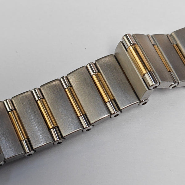 SPECIALITIES 22.5mm White Quartz Watch