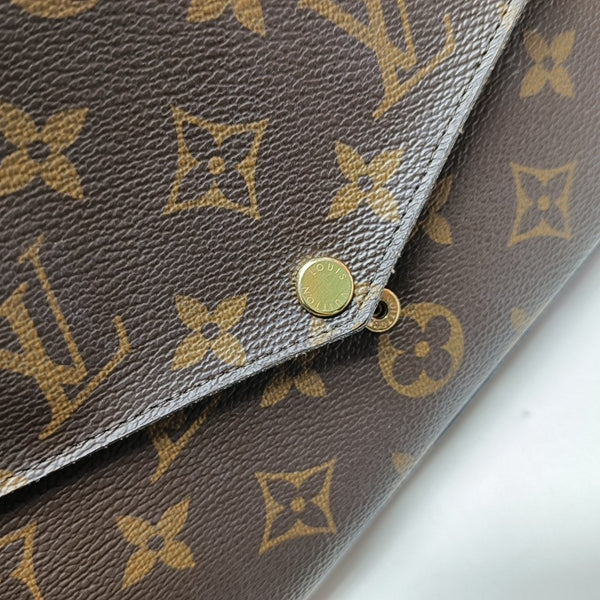 Authenticated pre-owned Félicie Monogram Coated Canvas Brown - Shoulder Bag at Looply