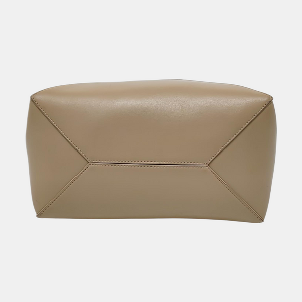 Authenticated pre-owned Puzzle Fold Medium Calfskin Beige - Shoulder Bag at Looply