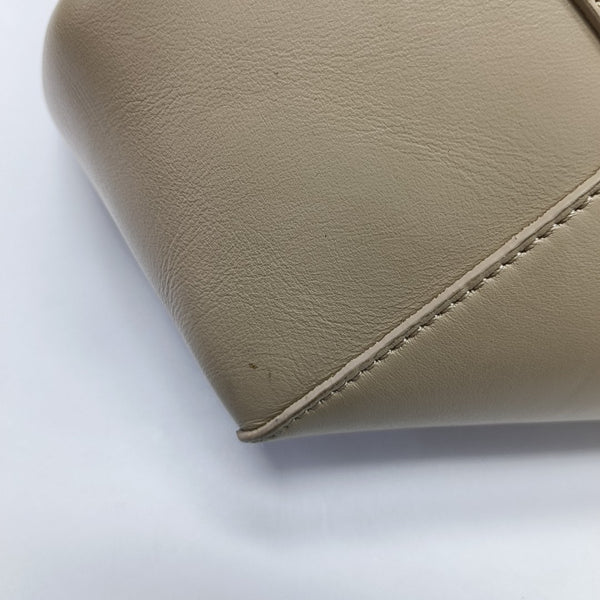 Authenticated pre-owned Puzzle Fold Medium Calfskin Beige - Shoulder Bag at Looply
