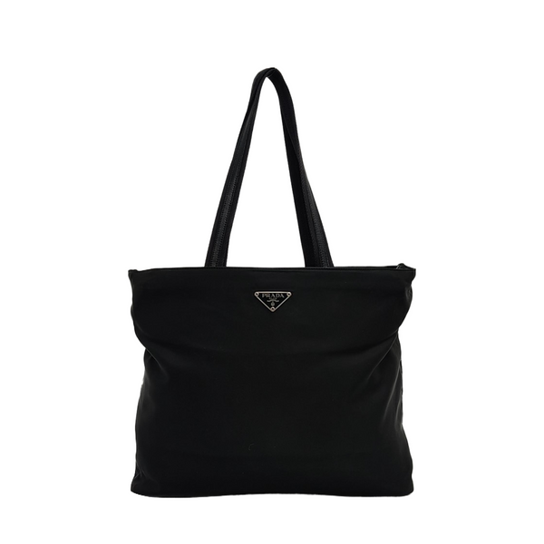 Authenticated pre-owned Nylon Crossbody Bag Nylon Black - Shoulder Bag at Looply