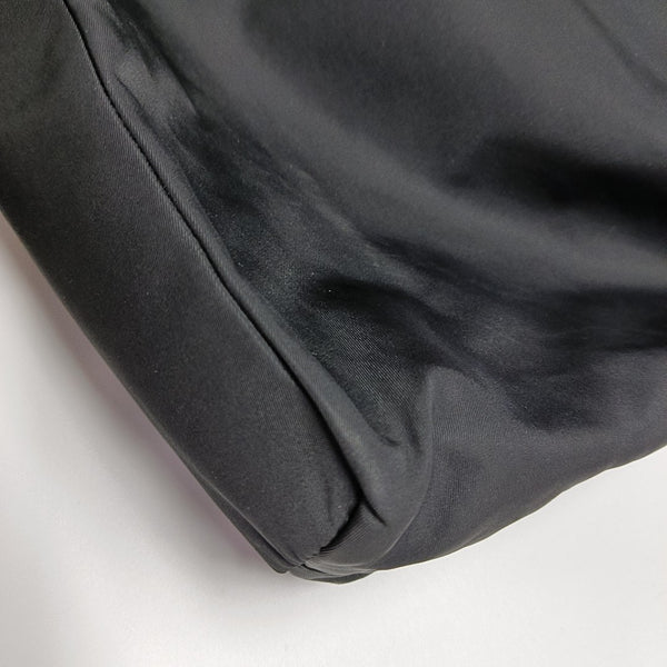 Authenticated pre-owned Nylon Crossbody Bag Nylon Black - Shoulder Bag at Looply