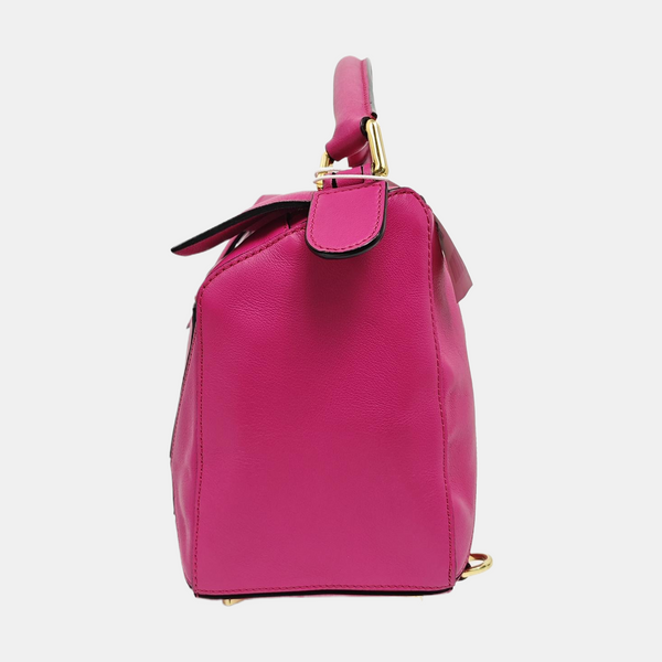 Authenticated pre-owned Puzzle Small Calfskin Pink - Shoulder Bag at Looply