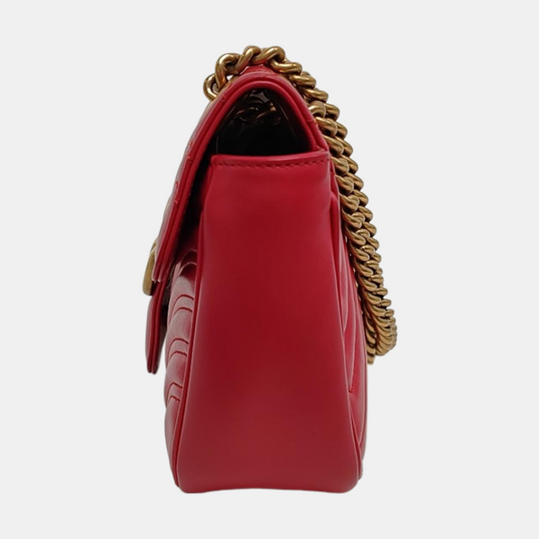 Authenticated pre-owned GG Marmont Medium Calfskin Red - Shoulder Bag at Looply