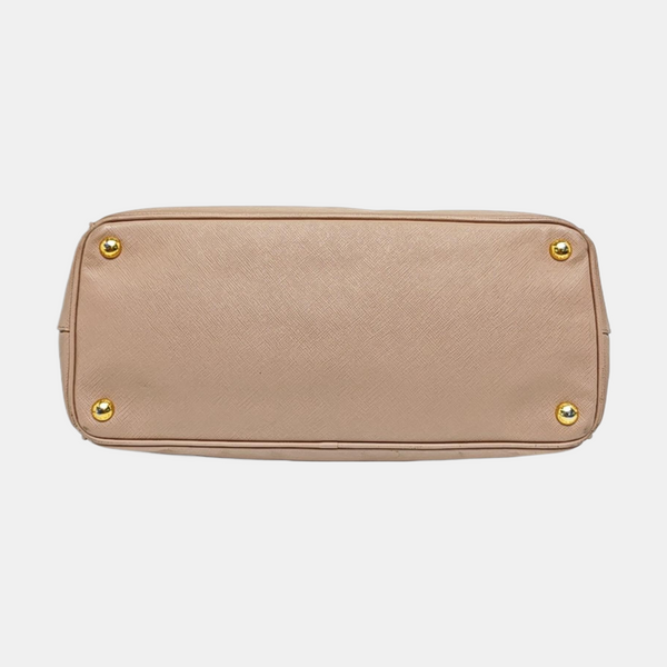 Authenticated pre-owned Galleria Small Calfskin Beige - Shoulder Bag at Looply