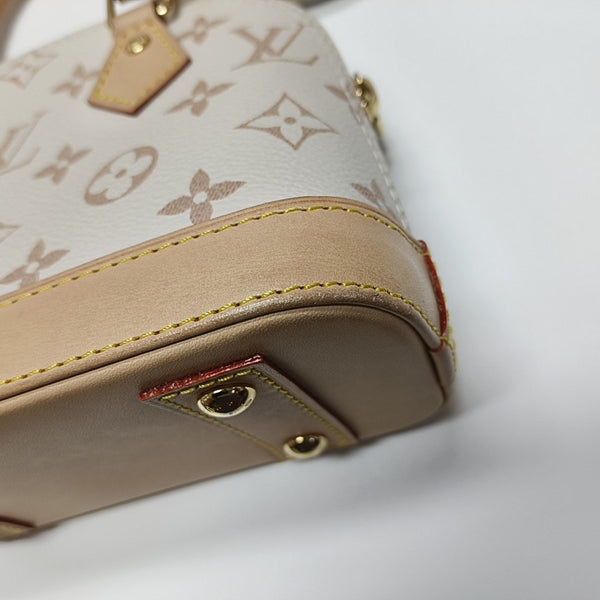 Coated Canvas Beige
