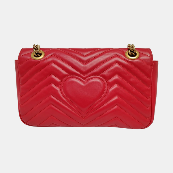 Authenticated pre-owned GG Marmont Medium Calfskin Red - Shoulder Bag at Looply
