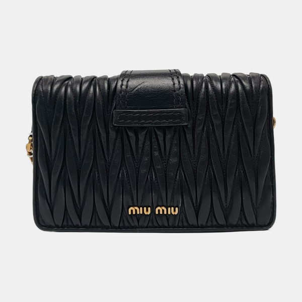 Authenticated pre-owned Matelassé Lambskin Black - Shoulder Bag at Looply