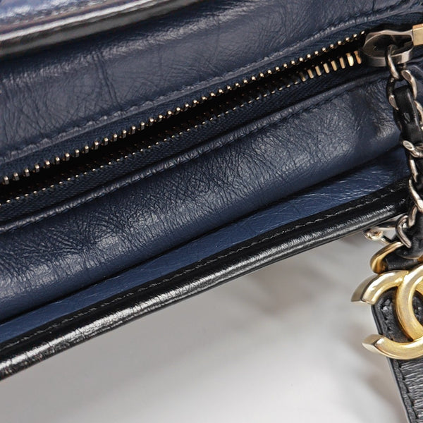 Authenticated pre-owned Gabrielle Small Calfskin Blue - Shoulder Bag at Looply