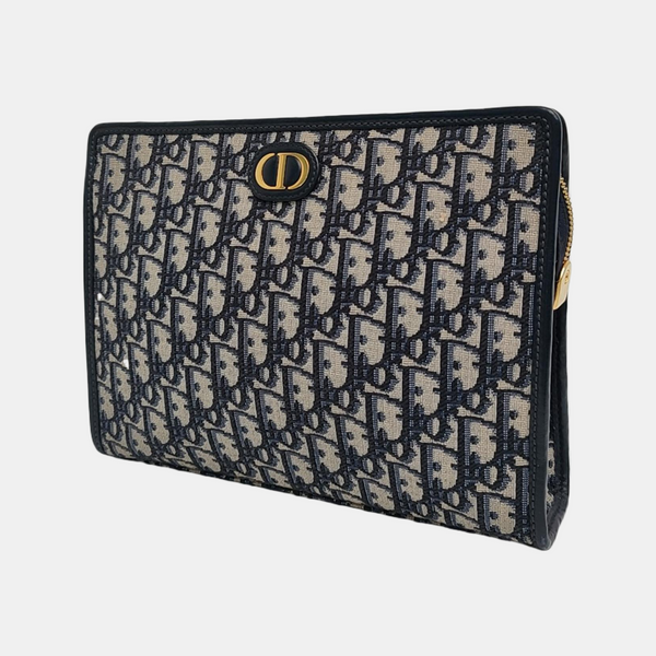 Authenticated pre-owned 30 Montaigne Monogram Canvas Beige - Clutch at Looply