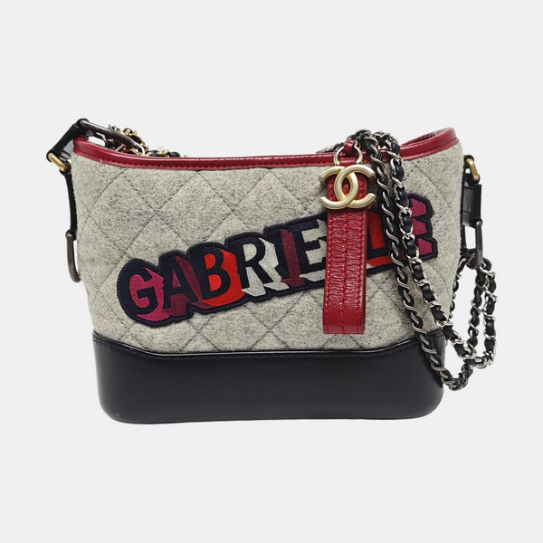 Authenticated pre-owned Gabrielle Small Quilted Fabric Gray - Shoulder Bag at Looply