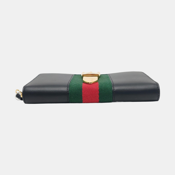Authenticated pre-owned Sylvie Calfskin Black Wallet - Wallet at Looply