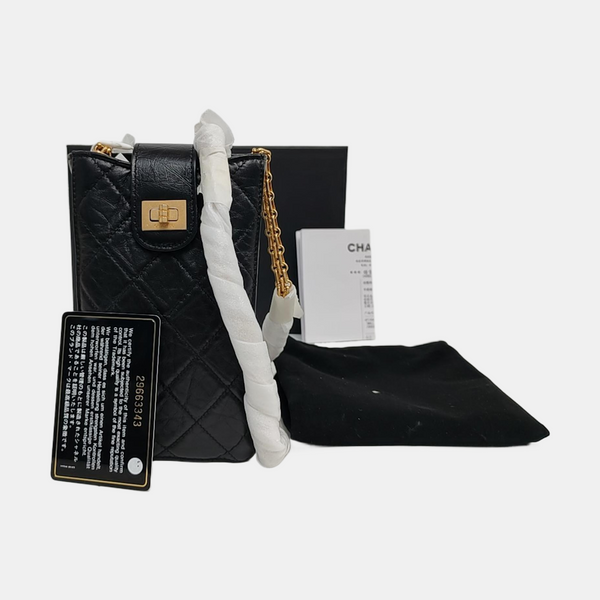 Authenticated pre-owned 2.55 Quilted Calfskin Black - Shoulder Bag at Looply