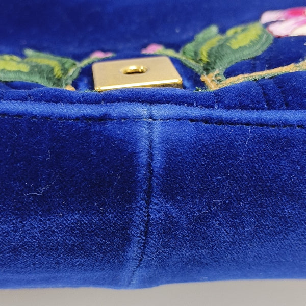 Authenticated pre-owned GG Marmont Large Velvet Blue - Shoulder Bag at Looply