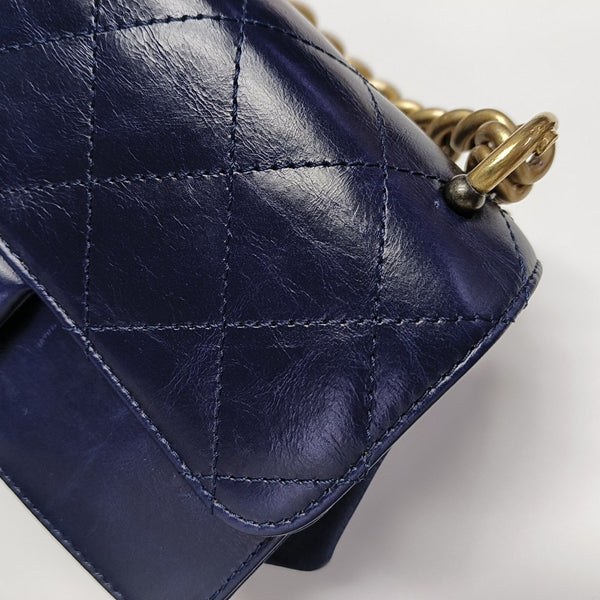Authenticated pre-owned Classic Flap Quilted Calfskin Blue - Shoulder Bag at Looply