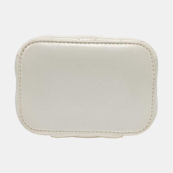 Authenticated pre-owned Vanity Case Small Quilted Lambskin White - Shoulder Bag at Looply