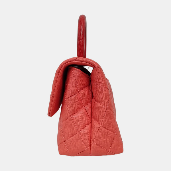 Authenticated pre-owned Coco Handle Quilted Grained Calfskin Pink - Shoulder Bag at Looply