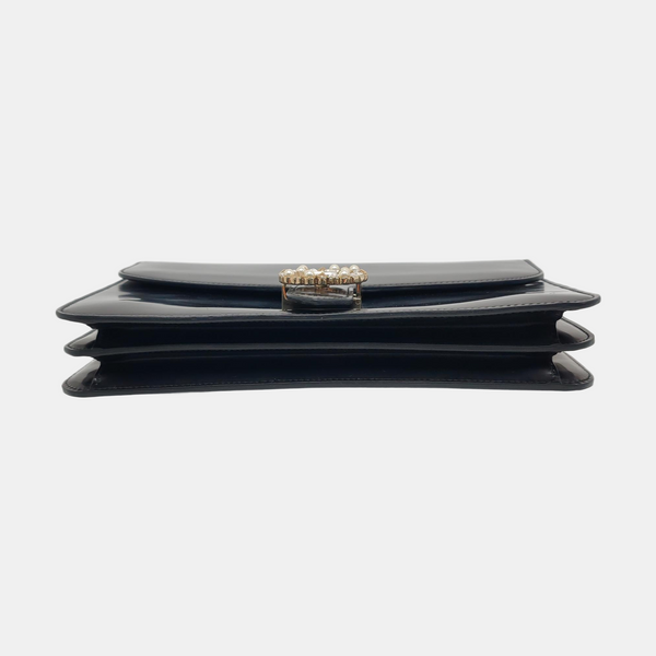 Authenticated pre-owned Interlocking G Patent Leather Black - Shoulder Bag at Looply