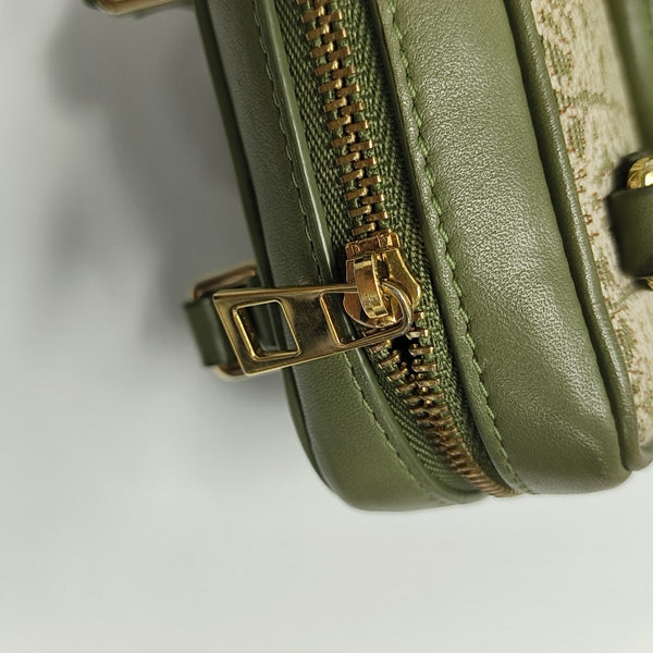 Authenticated pre-owned Amazona Canvas Beige - Shoulder Bag at Looply