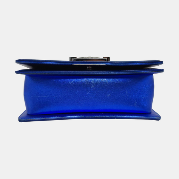 Authenticated pre-owned Boy Chanel Small Quilted Patent Leather Blue - Shoulder Bag at Looply