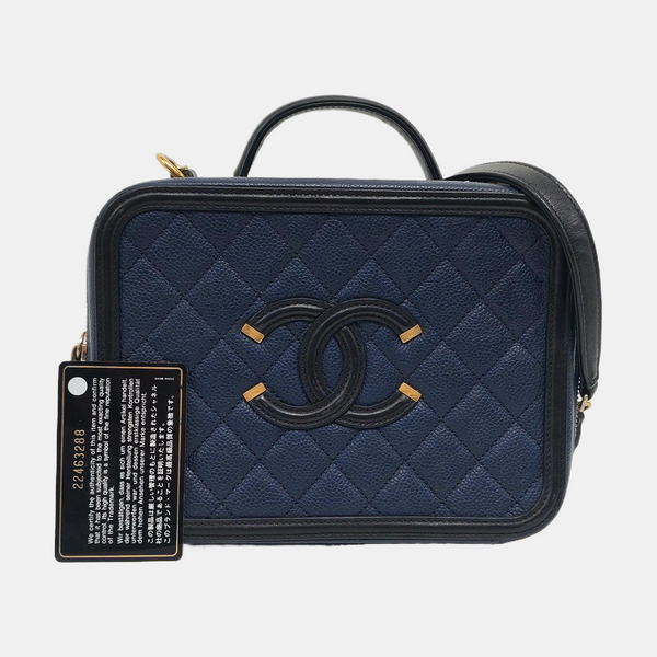 Authenticated pre-owned Filigree Quilted Grained Calfskin Blue - Shoulder Bag at Looply