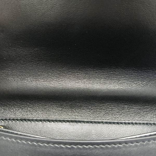 Authenticated pre-owned Mount Calfskin Black - Shoulder Bag at Looply