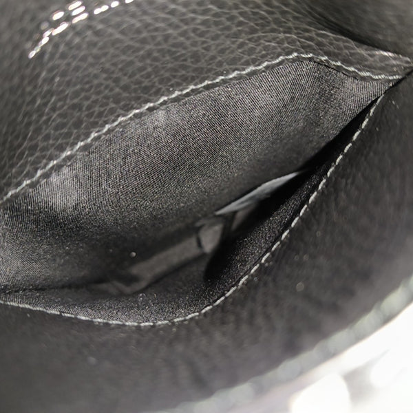 Oblique Canvas Black