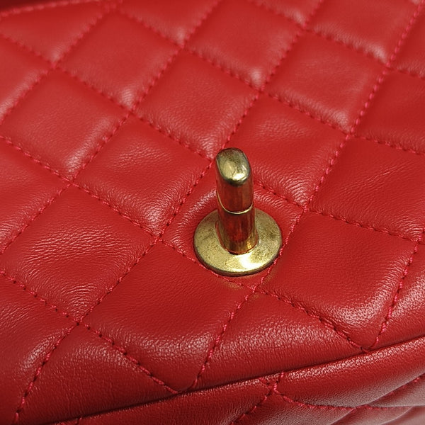 Authenticated pre-owned Classic Flap Quilted Lambskin Red - Crossbody Bag at Looply