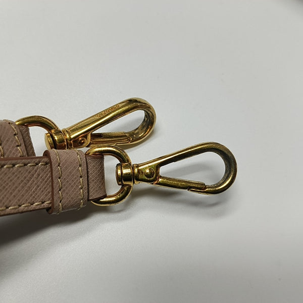 Galleria Medium Saffiano Calfskin Pink