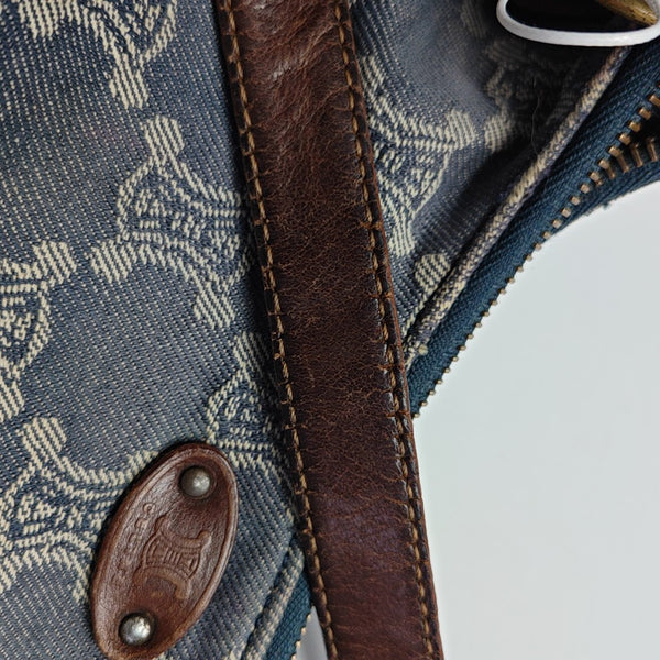Canvas Blue