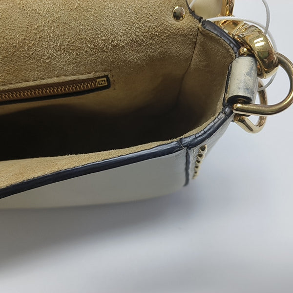 Baguette Medium Calfskin White