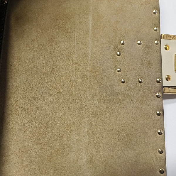 Baguette Medium Calfskin White