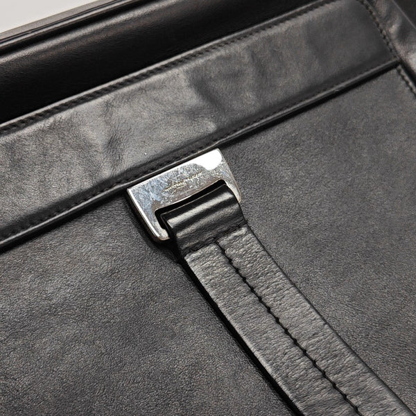 Calfskin Mini Black