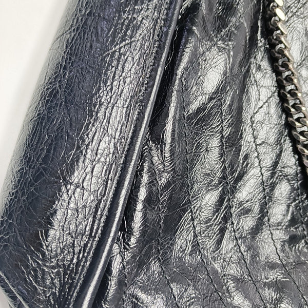 NIKI Medium Chevron Calfskin Black